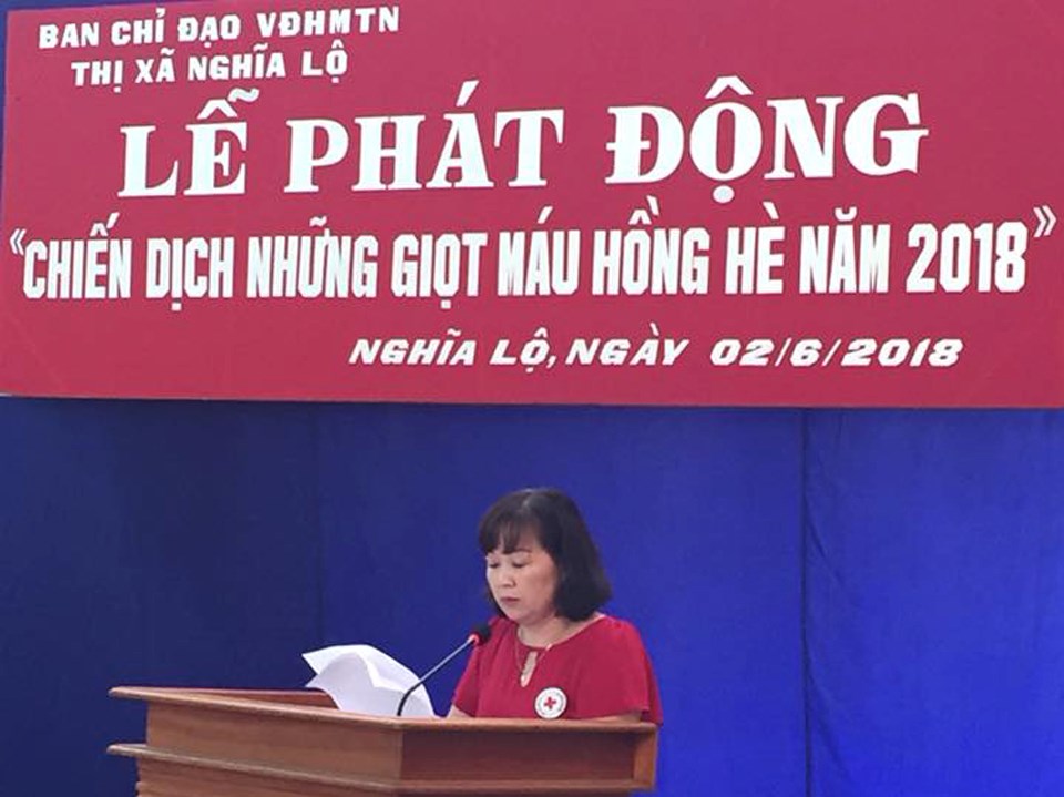 Hình ảnh tin tức Hoạt động hiến máu tình nguyện tại bệnh viện ĐKKV Nghĩa Lộ năm 2018