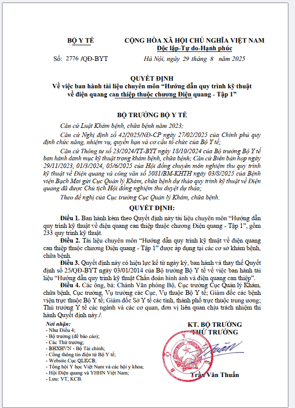 Hình ảnh tin tức QUYẾT ĐỊNH Về việc ban hành tài liệu chuyên môn "Hướng dẫn quy trình kỹ thuật về điện quang can thiệp thuộc chương Điện quang - Tập 1"